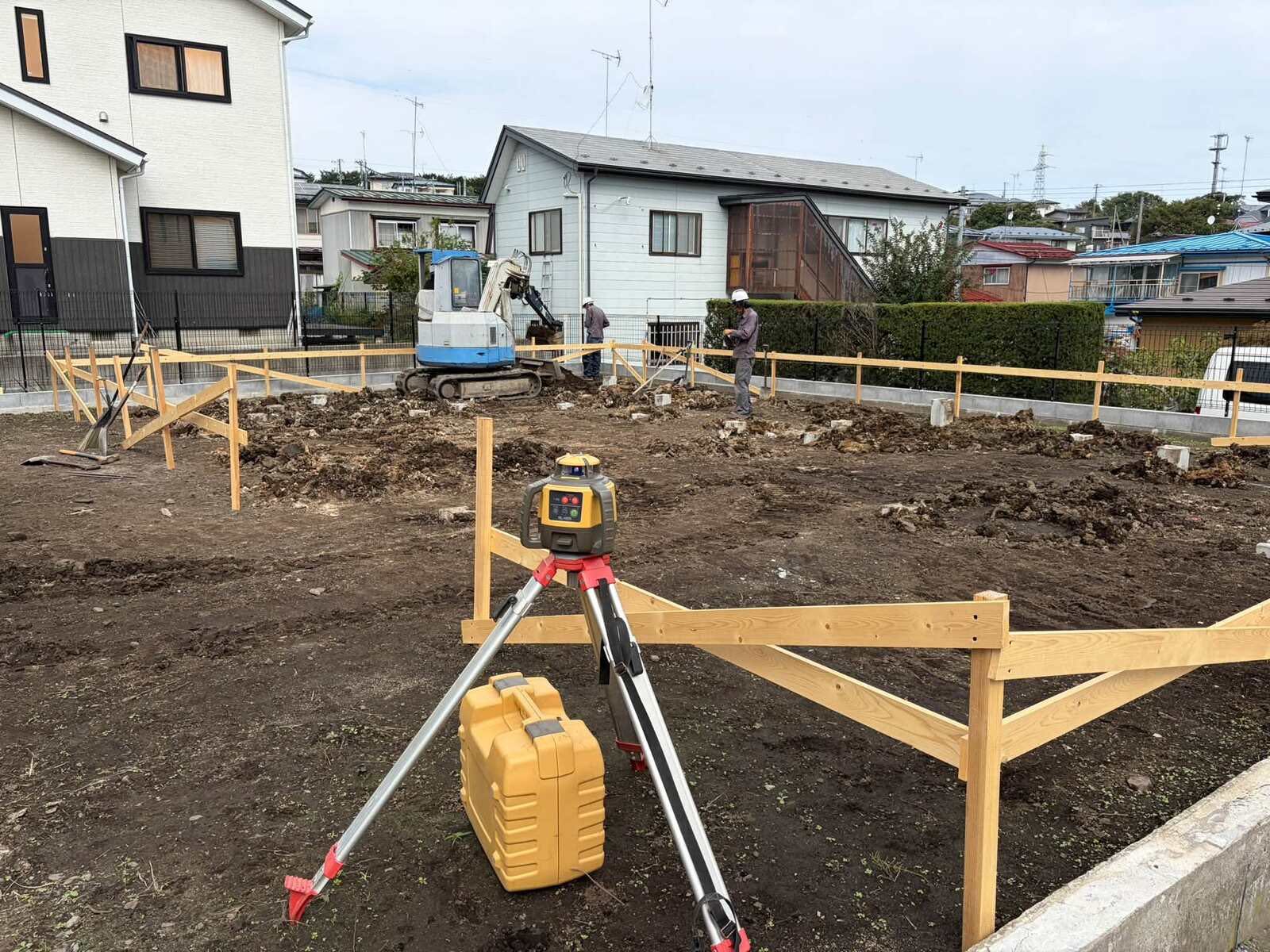 中居林の平屋のような家　基礎工事開始